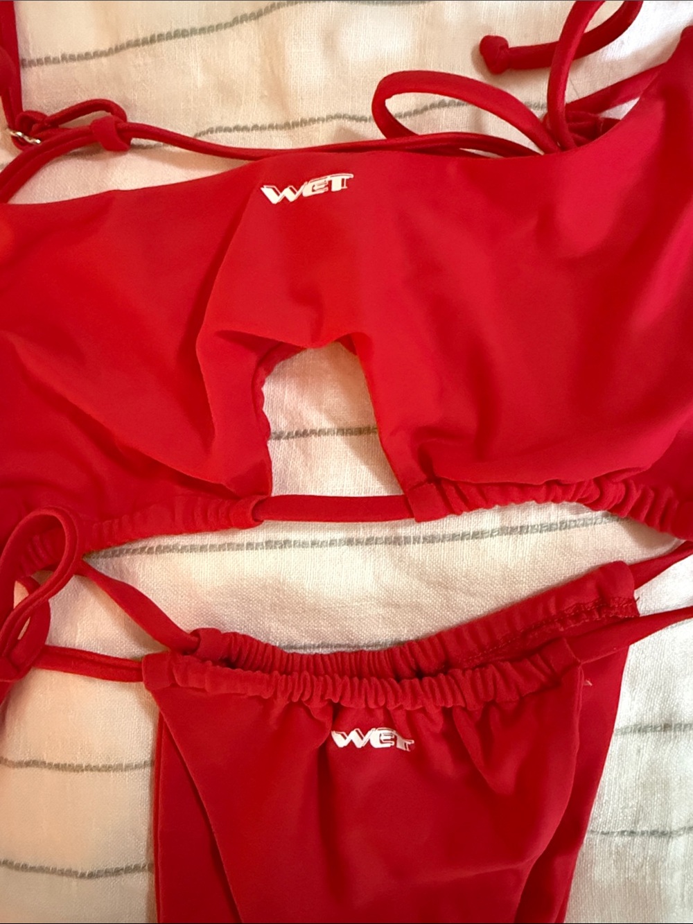 Wet Red String Bikini Set with Cutout Top - Picture 4 of 6